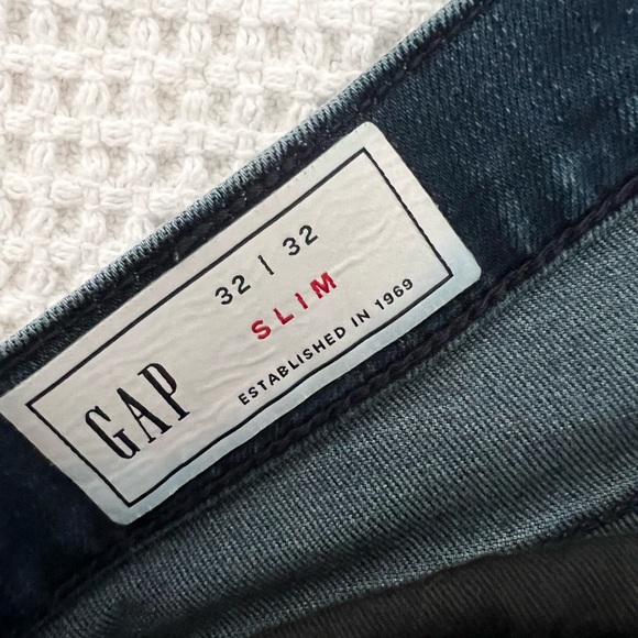 Men’s GAP slim 32/32 soft wear jeans EUC - Picture 2 of 6